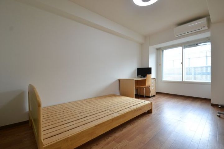 ノベラ海岸通の居間