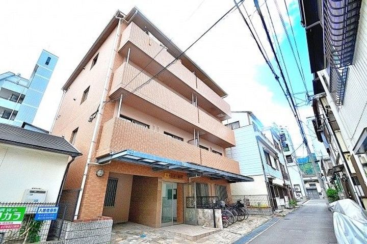 モナハイツ筒井の外観