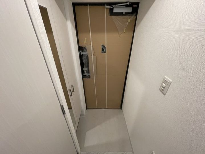 エスプレイス神戸グレースの玄関