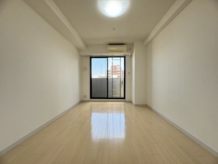 CITYSPIRE神戸元町1の居間