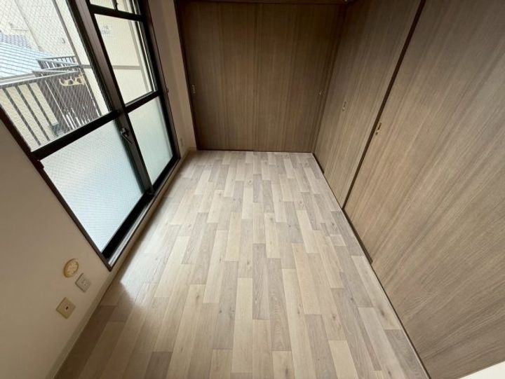 kobe十一屋の内装
