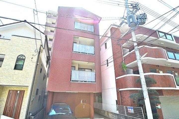 喜林マンションの外観