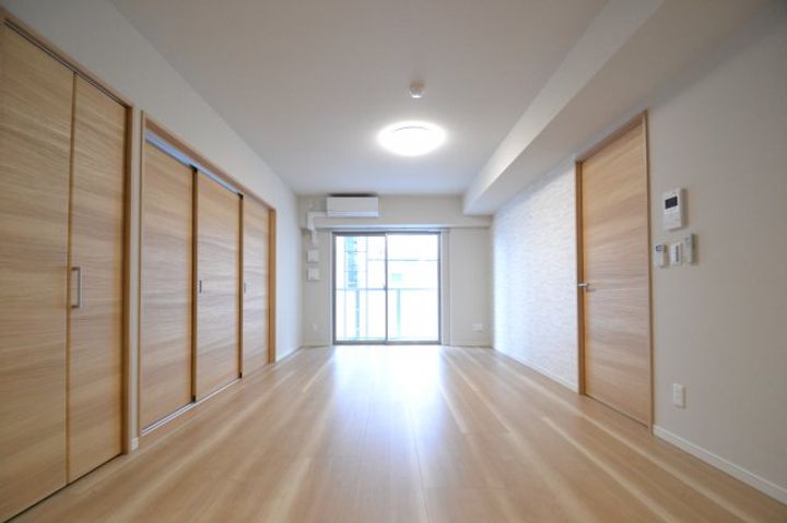 神戸海岸通萬利Residenceの内装