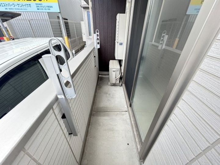ザクロスのその他画像