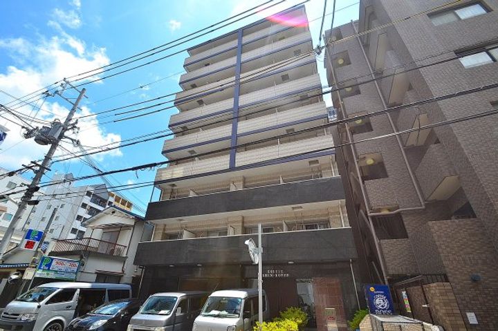 エスライズ新神戸2の外観