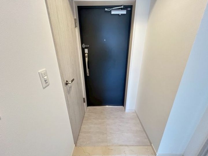 グルーブ神戸元町アリアの玄関