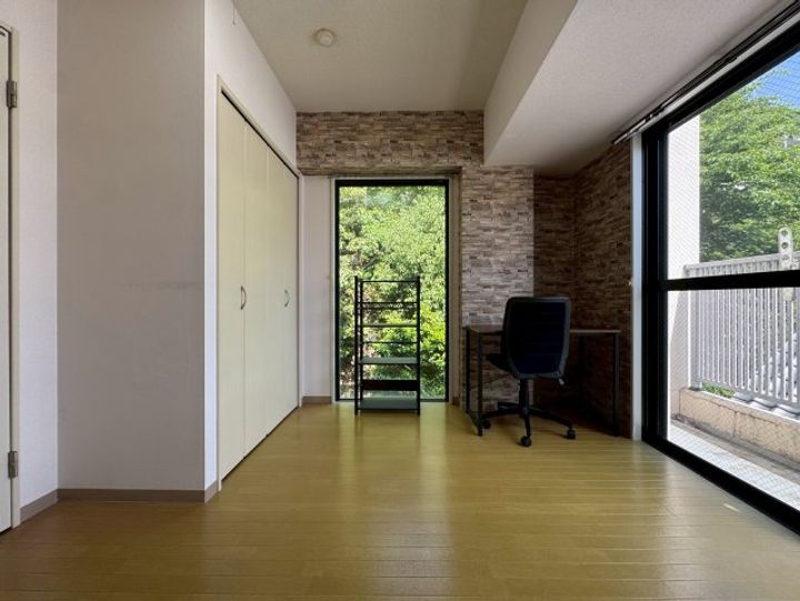 ラムール六甲山ノ手の寝室