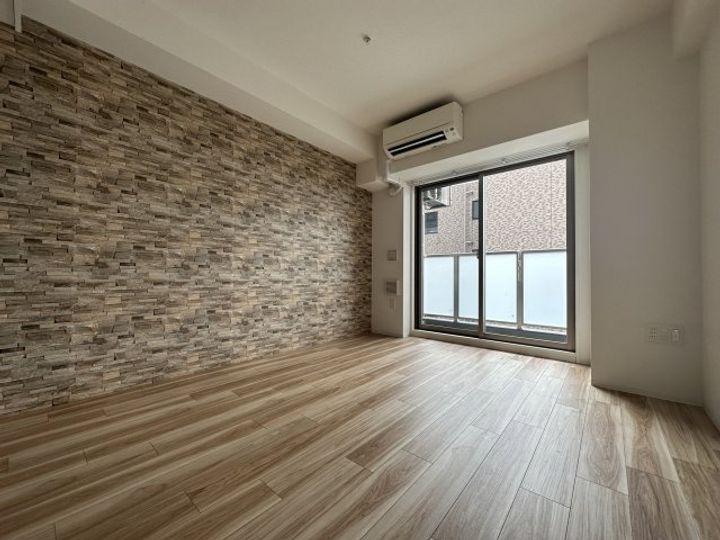 セレニテ神戸元町クレアの居間