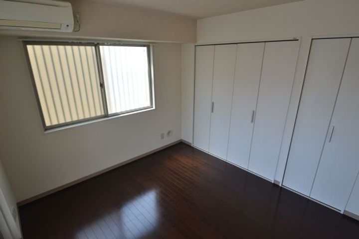 サンステージ神戸大倉山の寝室