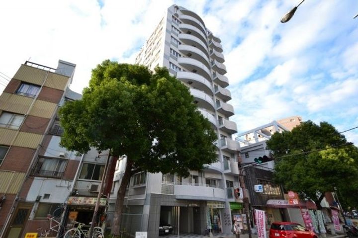 ワコーレハーバーCITY元町の外観