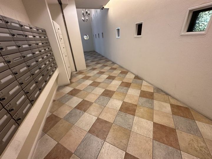 ラ・ウェゾン湊川公園のその他画像