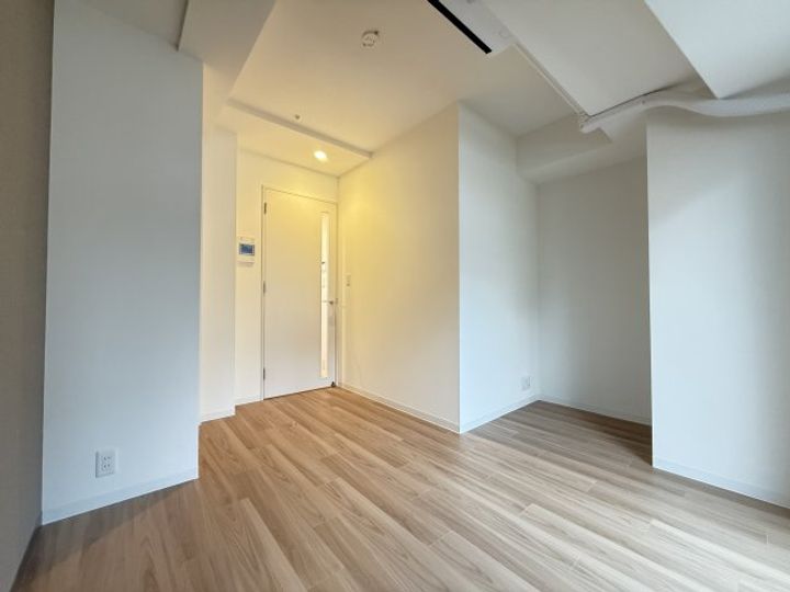 セオリー神戸ウエストゲートの内装