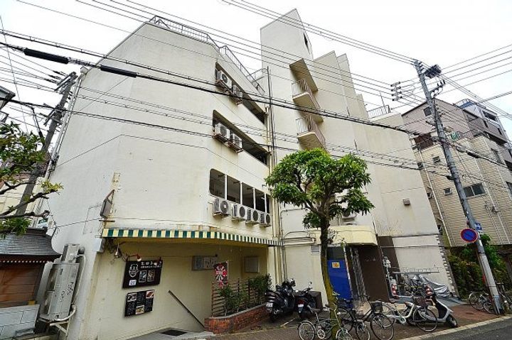 メゾンド山手の外観