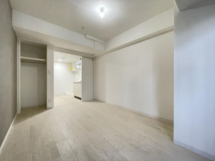 アプリーレ三宮イーストの居間