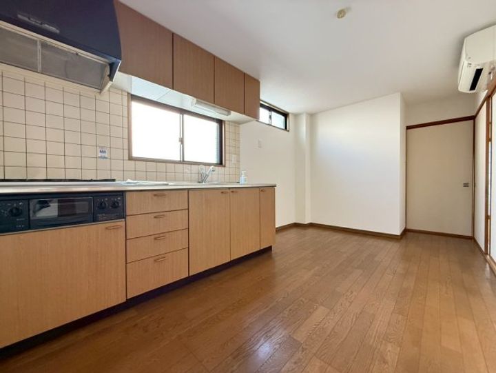 広末マンションの内装