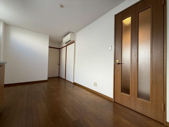 広末マンションの内装