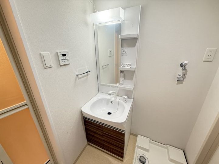 F asecia caninaのその他画像