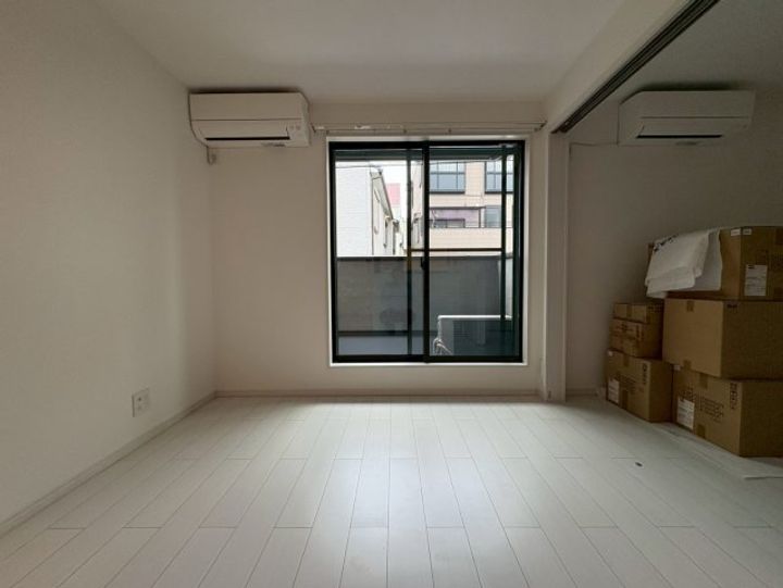 T-SQUARE岡本の寝室