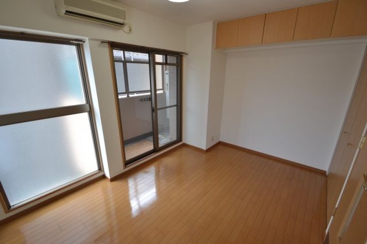 エステムコート新神戸エリタージュの寝室