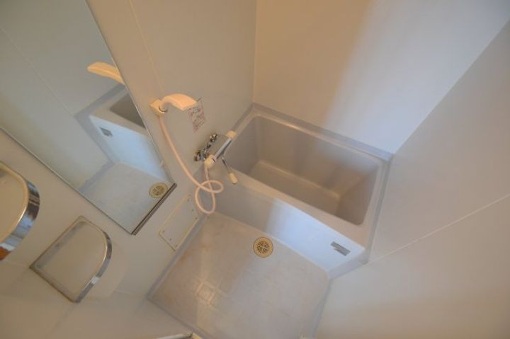 エステムコート新神戸エリタージュの風呂