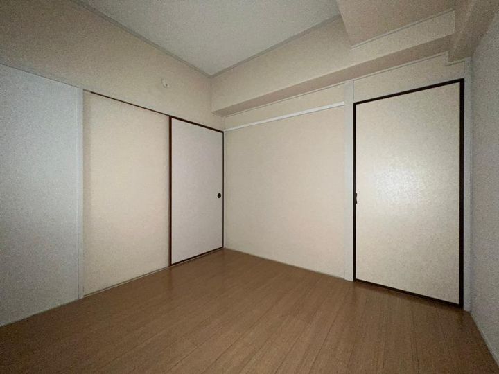 ビレッジハウス港島タワーの内装