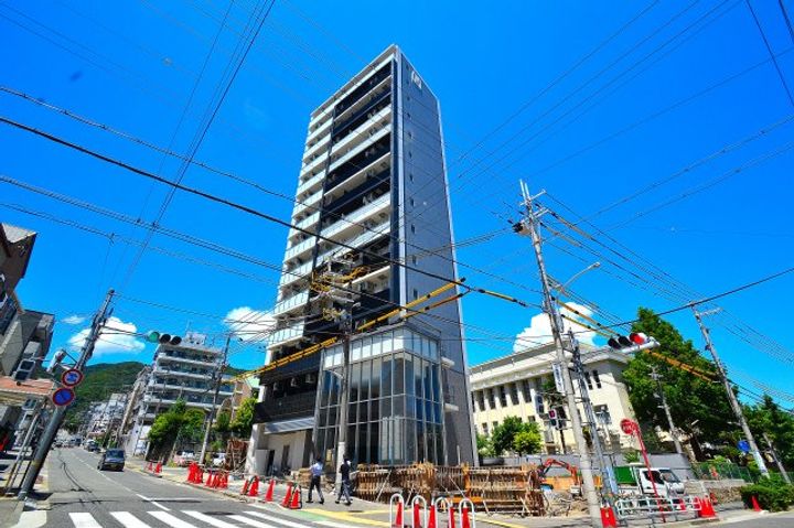 エステムコート三宮EAST4ザ・フロントの外観