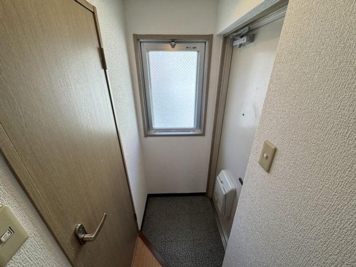 プラシード六甲の玄関