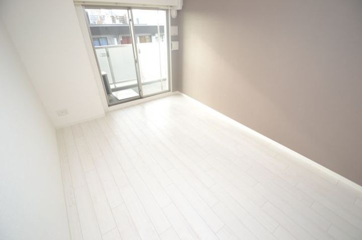 ピアグレース神戸の居間