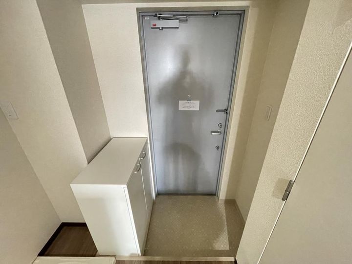 マ・メゾン・ド・スマの玄関