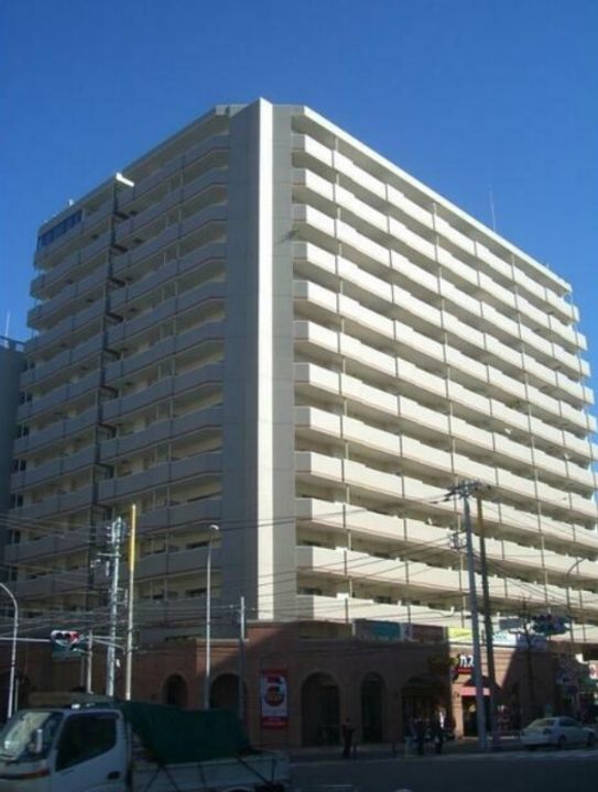 アマックス横浜の外観