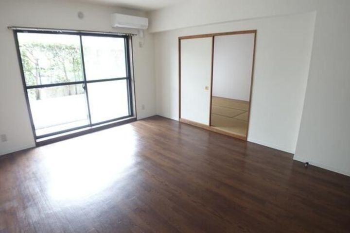 T’s garden横浜反町の内装
