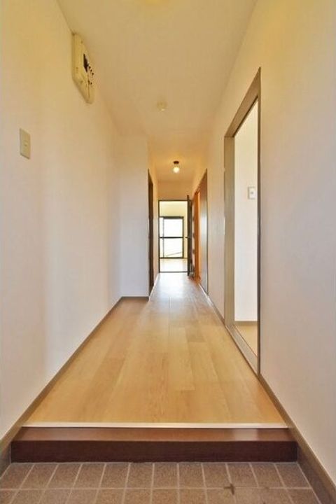 愛知県名古屋市緑区小坂2丁目(マンション)の賃貸物件の玄関
