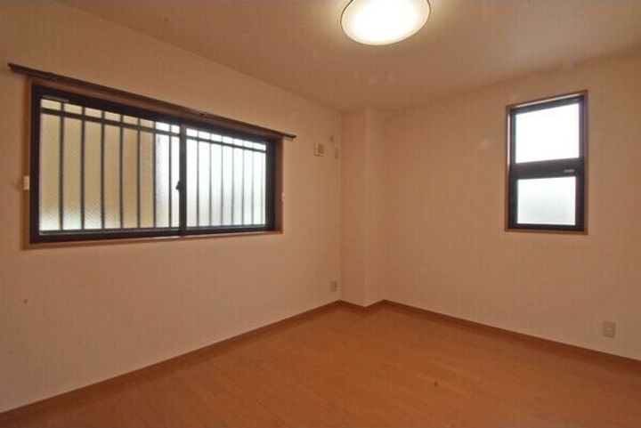 愛知県日進市岩崎町西ノ平(マンション)の賃貸物件201の内装