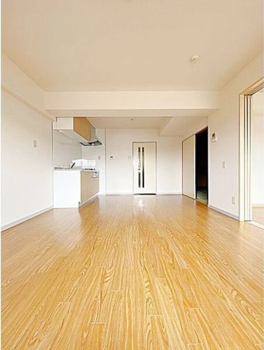 愛知県名古屋市天白区植田東2丁目(マンション)の賃貸物件の居間