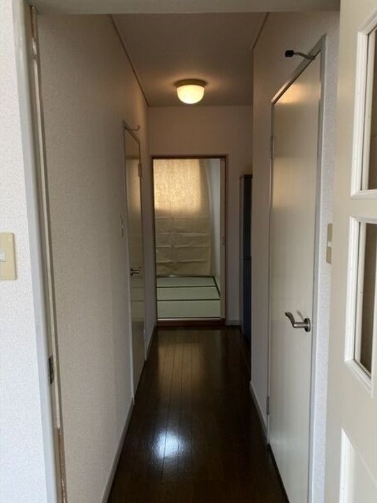 プラーティノの玄関