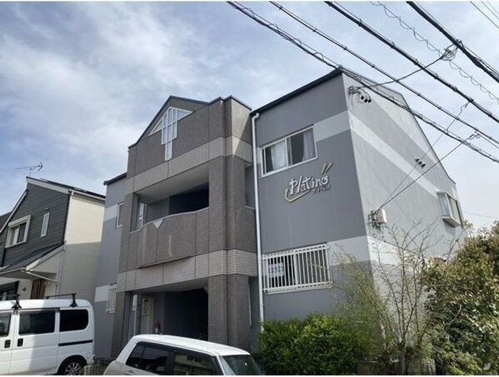 プラーティノの外観