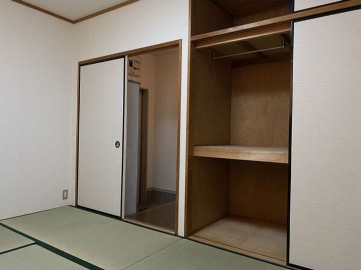 プラーティノの内装