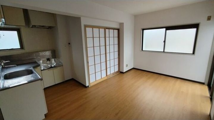 愛知県名古屋市天白区野並3丁目(マンション)の賃貸物件301の居間