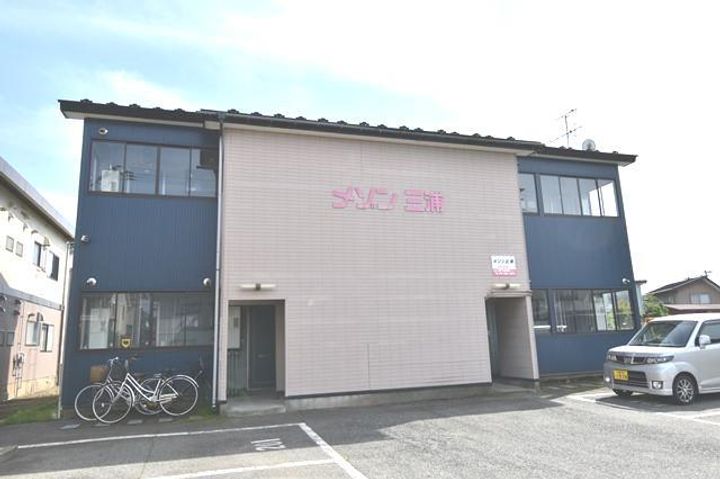 メゾン三浦105の間取り