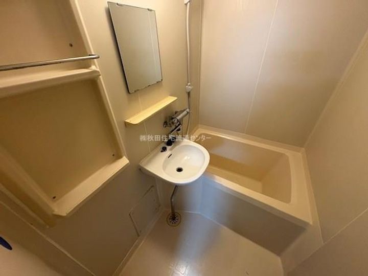 ドリームK・山王103の風呂