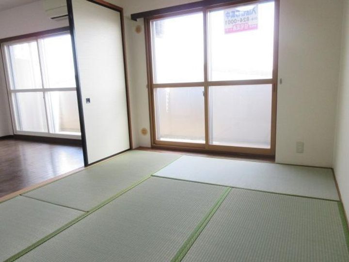 フォレストヒルズ山王306の寝室