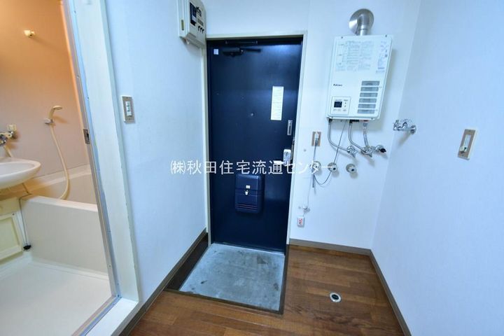 サンヴィレッジ八橋A棟108の玄関