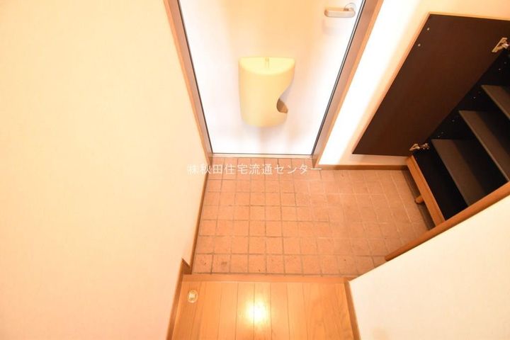 セレソンハウス102の玄関