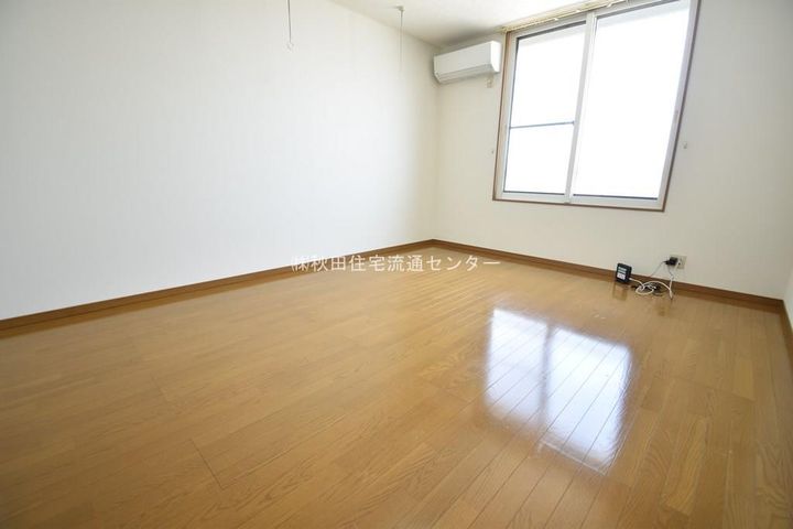 セレソンハウス102の居間