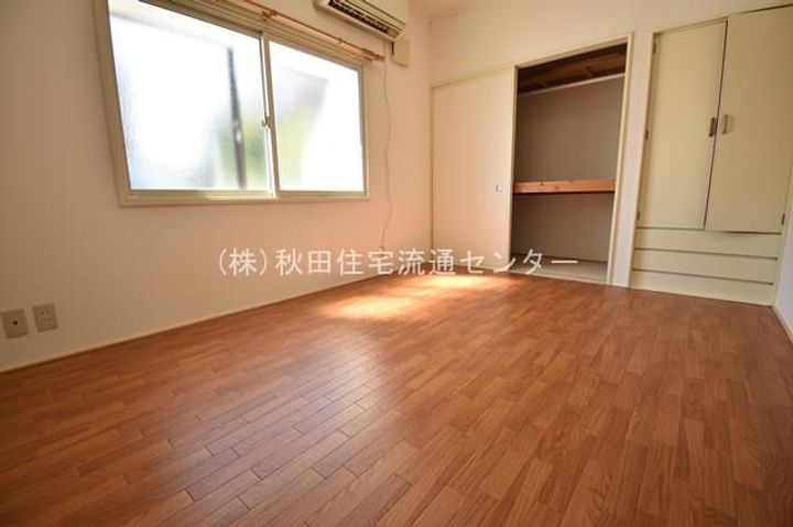 グリーンベリーA105の居間