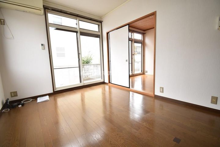 シティハイムT102の居間