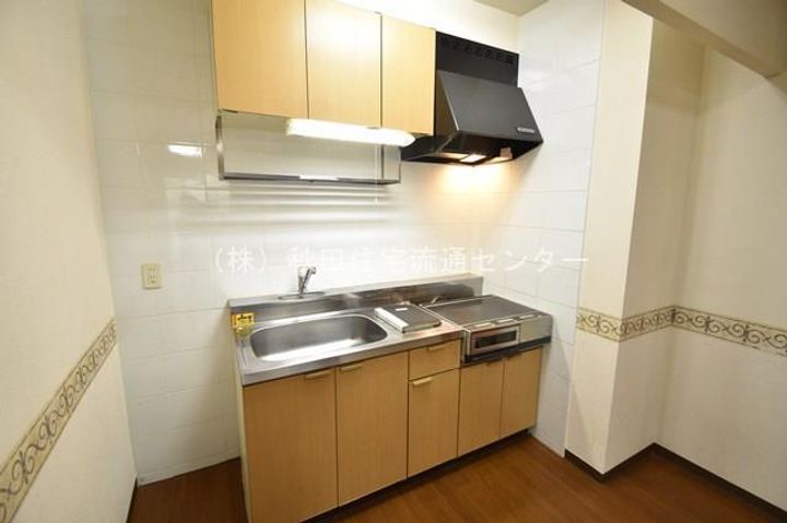 メゾン・ド・ノア飯島104のキッチン