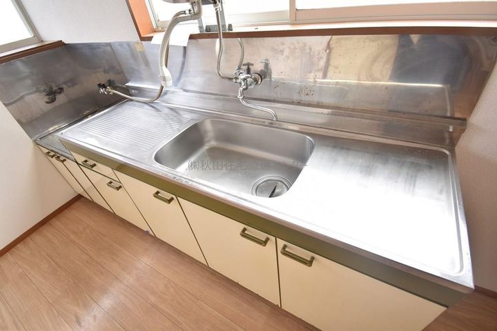 飯島鼠田四丁目 宇佐美邸1のキッチン