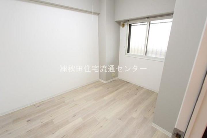 トーカンマンション中通403の寝室