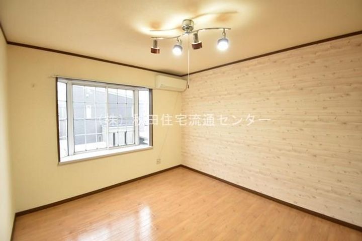 グランメール泉203の居間